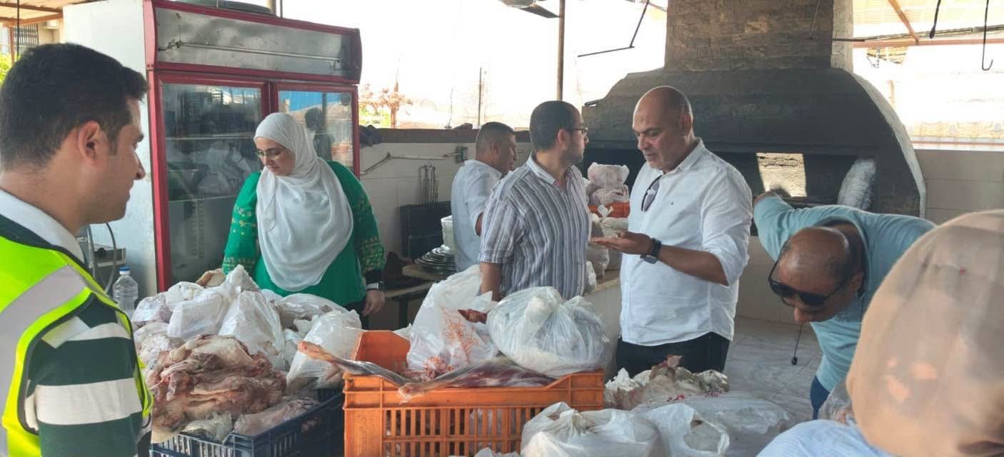 مصادرة 440 كجم لحوم غير صالحة في مخزن مطعم بجمعية أحمد عرابي — صورة 2