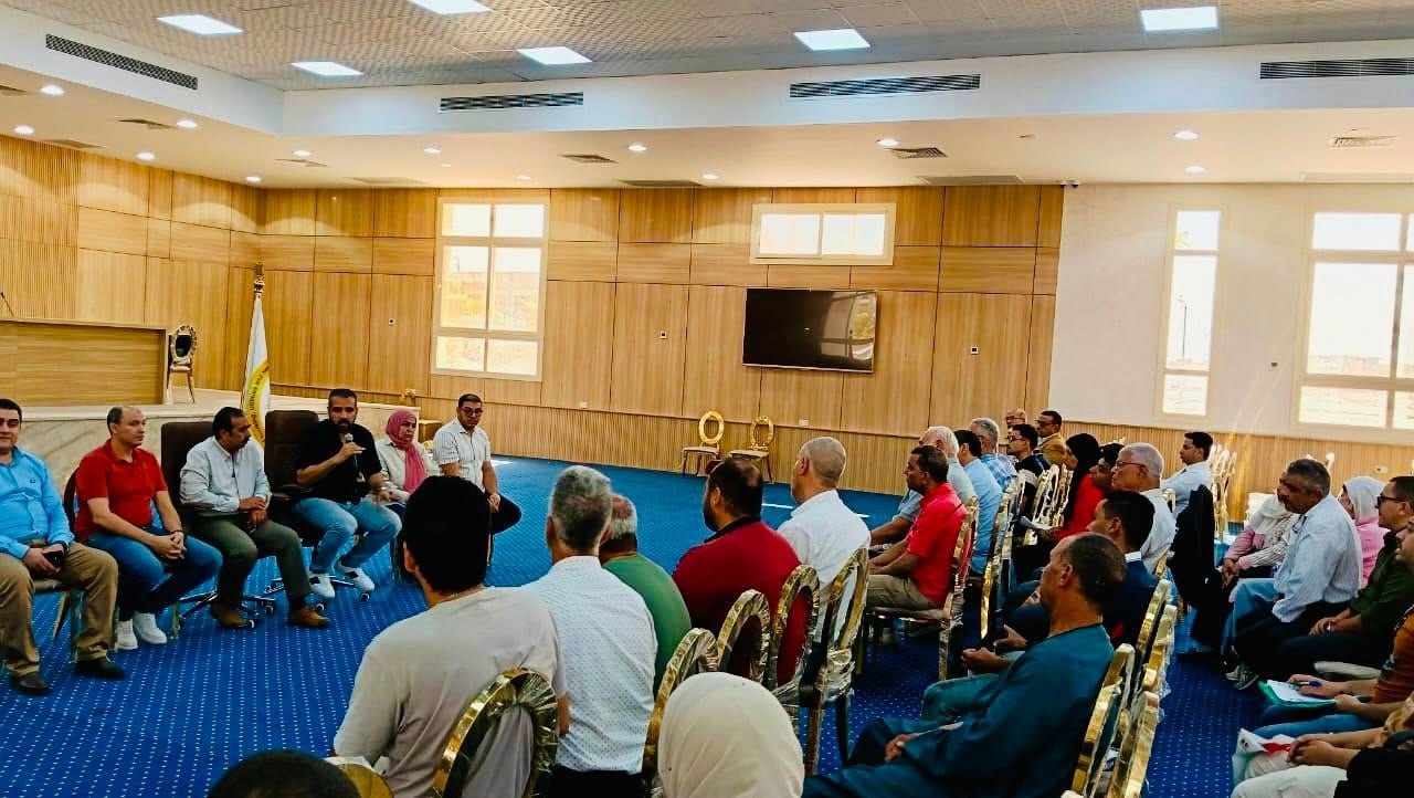 رئيس الجهاز يلتقي ملاك أراضي القادسية والأمل لبحث توفيق أوضاع الأراضي المضافة — صورة 2