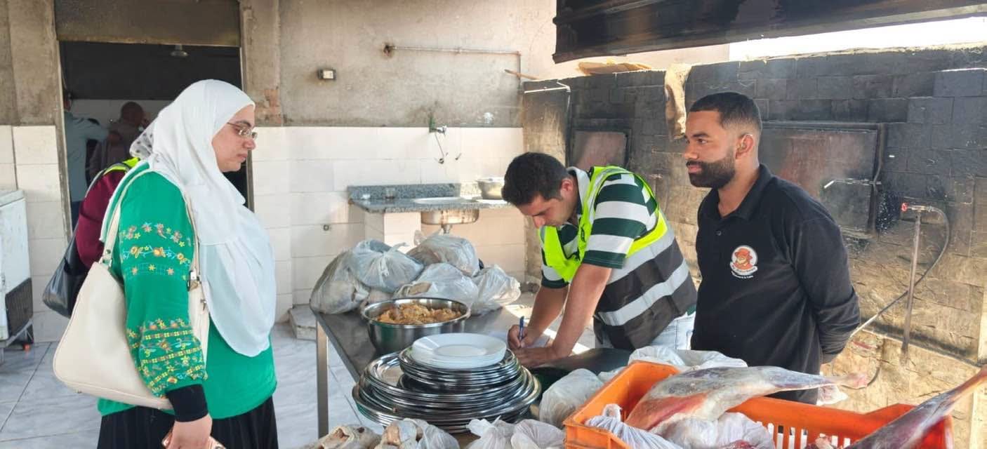 مصادرة 440 كجم لحوم غير صالحة في مخزن مطعم بجمعية أحمد عرابي — صورة 3