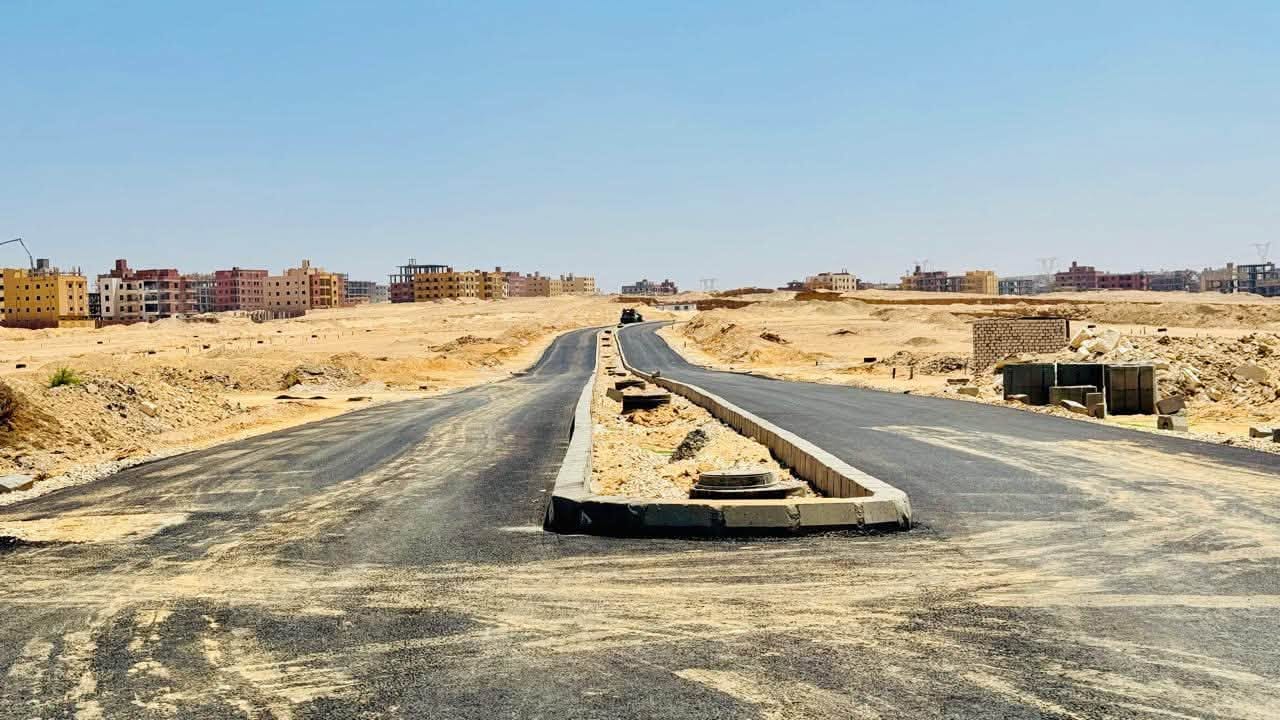 رئيس الجهاز يتفقد إنشاء بوابة المدخل الشرقي ومرافق الحي 19 (الطلائع سابقًا) — صورة 3