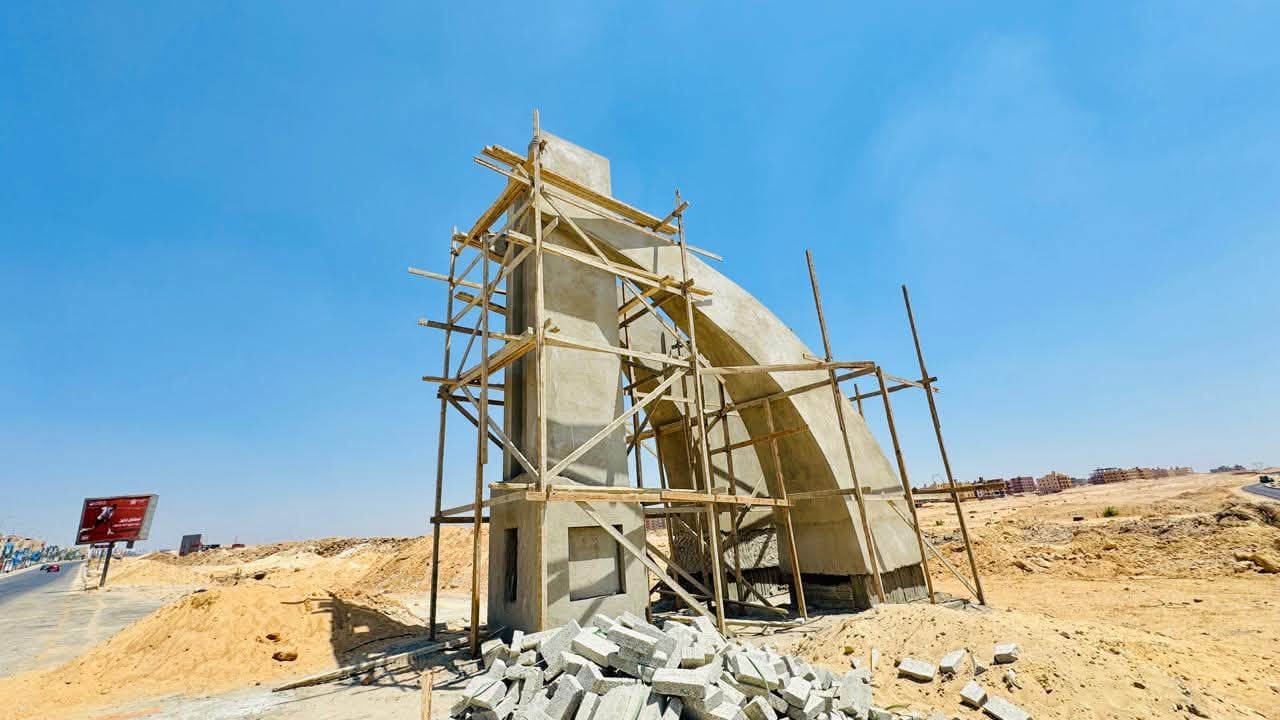 رئيس الجهاز يتفقد إنشاء بوابة المدخل الشرقي ومرافق الحي 19 (الطلائع سابقًا) — صورة 2