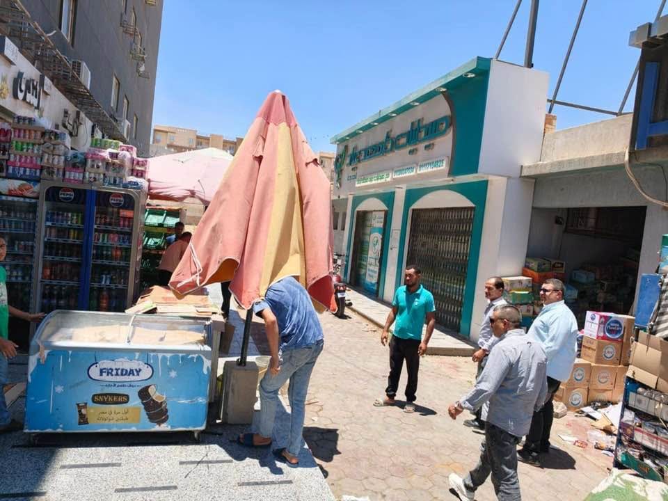 محاضر لمخالفي الإسكان الاجتماعي بالحي 14 ورفع إشغالات في الكرامة والمجد وسكن مصر — صورة 4