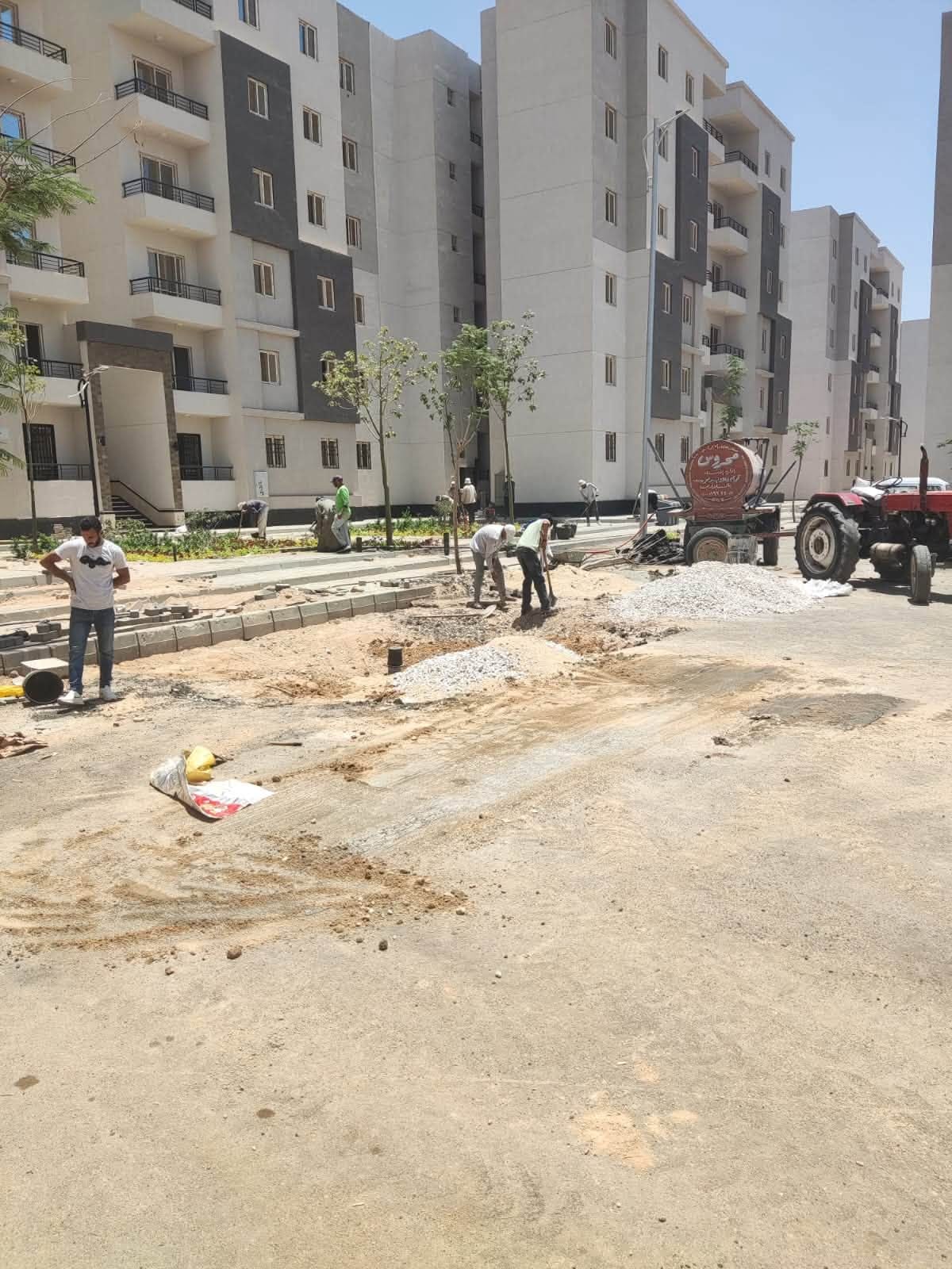 تجهيز إجراءات التقنين للقرعات الجاية ومتابعة ربط طريق R4 بطريق الإسماعيلية — صورة 3