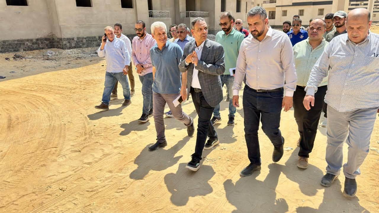 نائب رئيس الهيئة يتفقد الإسكان الأخضر و«ديارنا»: لا تهاون مع الشركات المتأخرة — صورة 2
