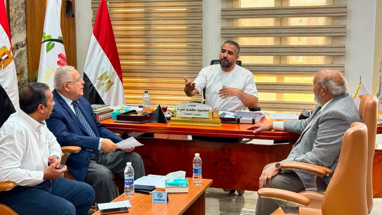 رئيس الجهاز يلتقي جمعية أحمد عرابي وأعضاء «الروضة الخضراء» لتسريع التقنين — صورة 2