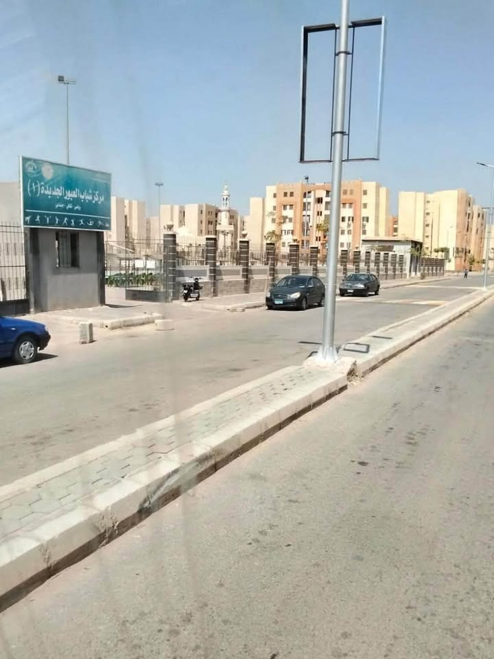 حملة نظافة مكثفة حول مدارس العبور الجديدة قبل بداية العام الدراسي — صورة 9