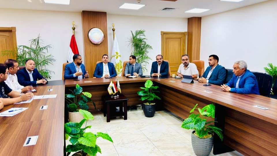 تطوير منظومة رقمية لملف تقنين الأراضي المضافة بالعبور الجديدة — صورة 2