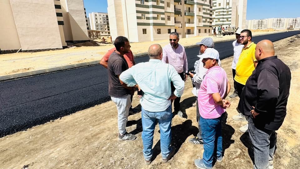 متابعة عمارات «سكن كل المصريين» بالحيين 15 و16 والالتزام بالبرامج الزمنية — صورة 7