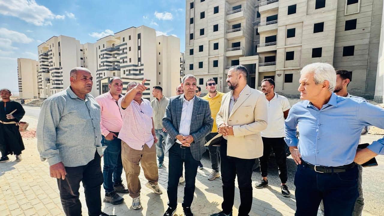 نائب رئيس الهيئة يتابع «سكن لكل المصريين» بالحيين 15 و16 ومقلب القمامة المغلق — صورة 3