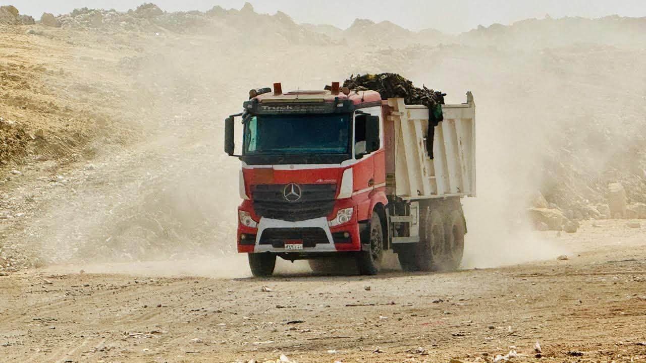 نائب رئيس الهيئة يتابع «سكن لكل المصريين» بالحيين 15 و16 ومقلب القمامة المغلق — صورة 6
